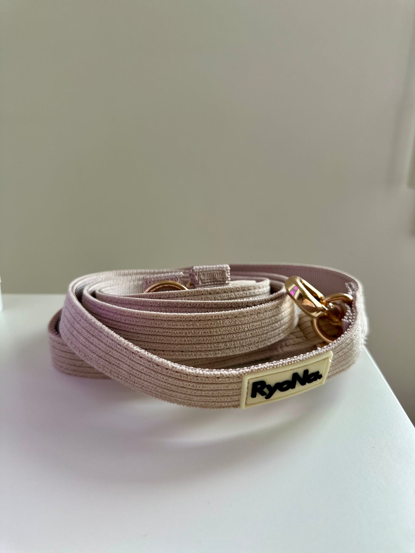 Laisse mains libres velours côtelée BEIGE